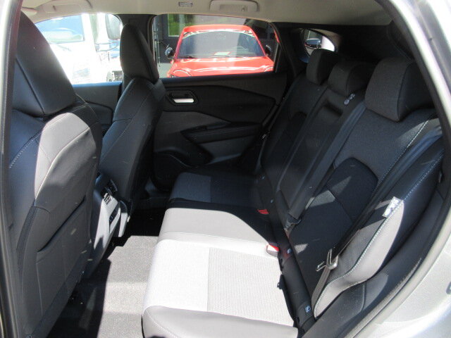 NISSAN Qashqai 1.3 DIG-T N-Connecta 4x4, Mild-Hybrid Benzin/Elektro, Vorführwagen, Automatik - 6