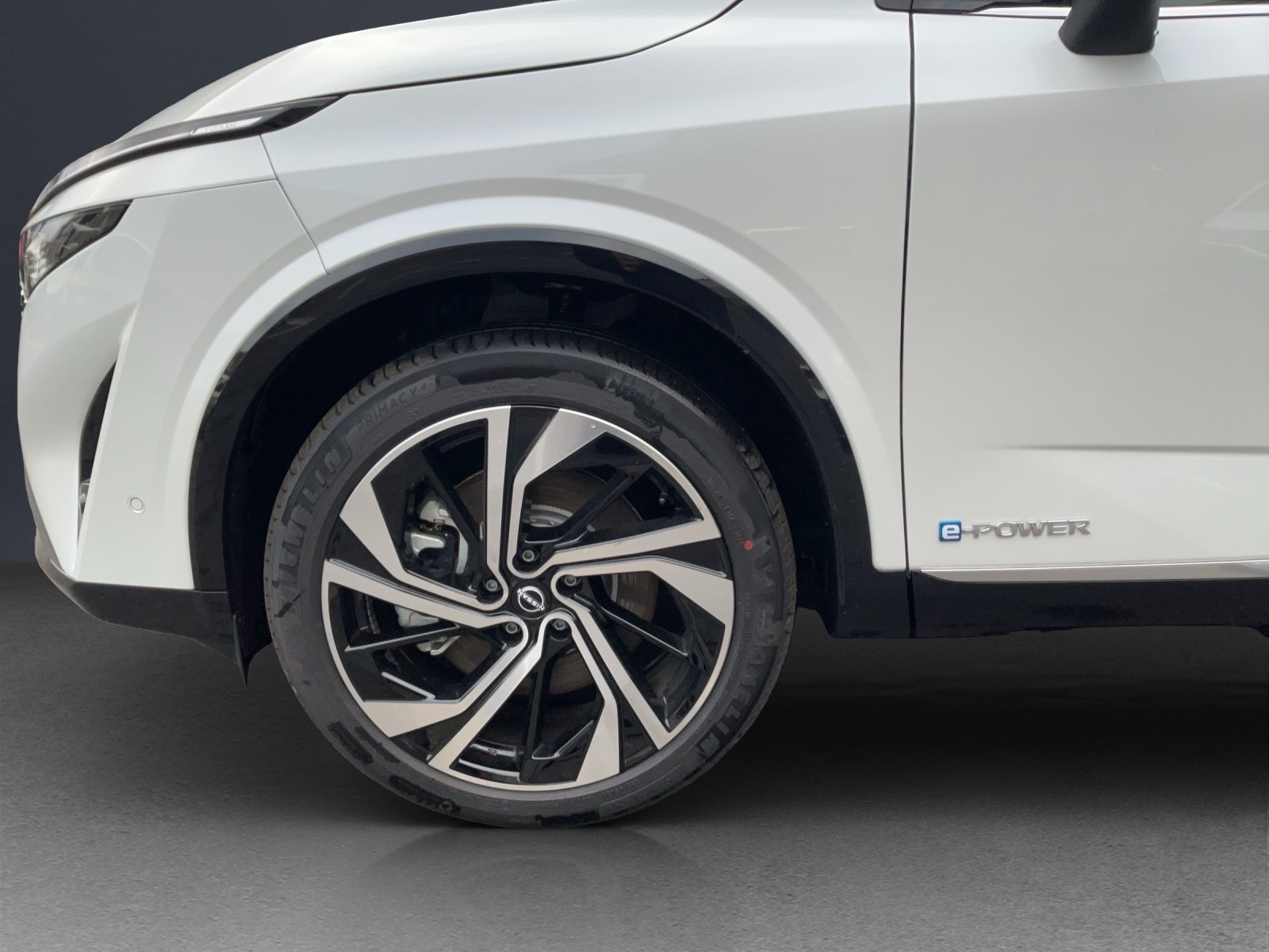 NISSAN Qashqai 1.5 VC-T e-Power Tekna+, Benzin, Vorführwagen, Automatik - 6