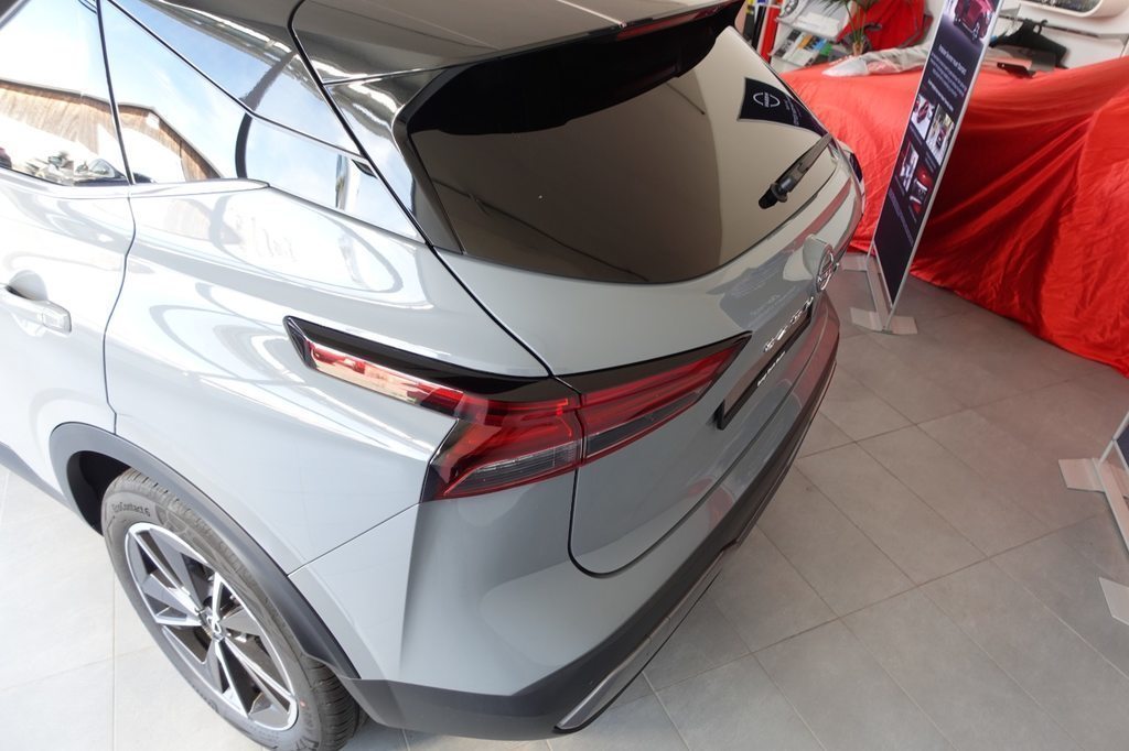 NISSAN Qashqai 1.3 DIG-T 158 Tekna 4x4, Hybride Léger Essence/Électricité, Automatique - 3