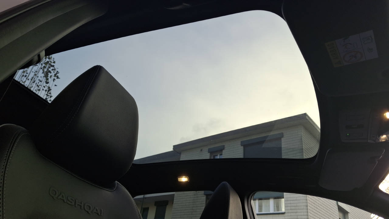 NISSAN Qashqai 1.3 DIG-T N-Design 4x4, Hybride Léger Essence/Électricité, Occasion / Utilisé, Automatique - 6