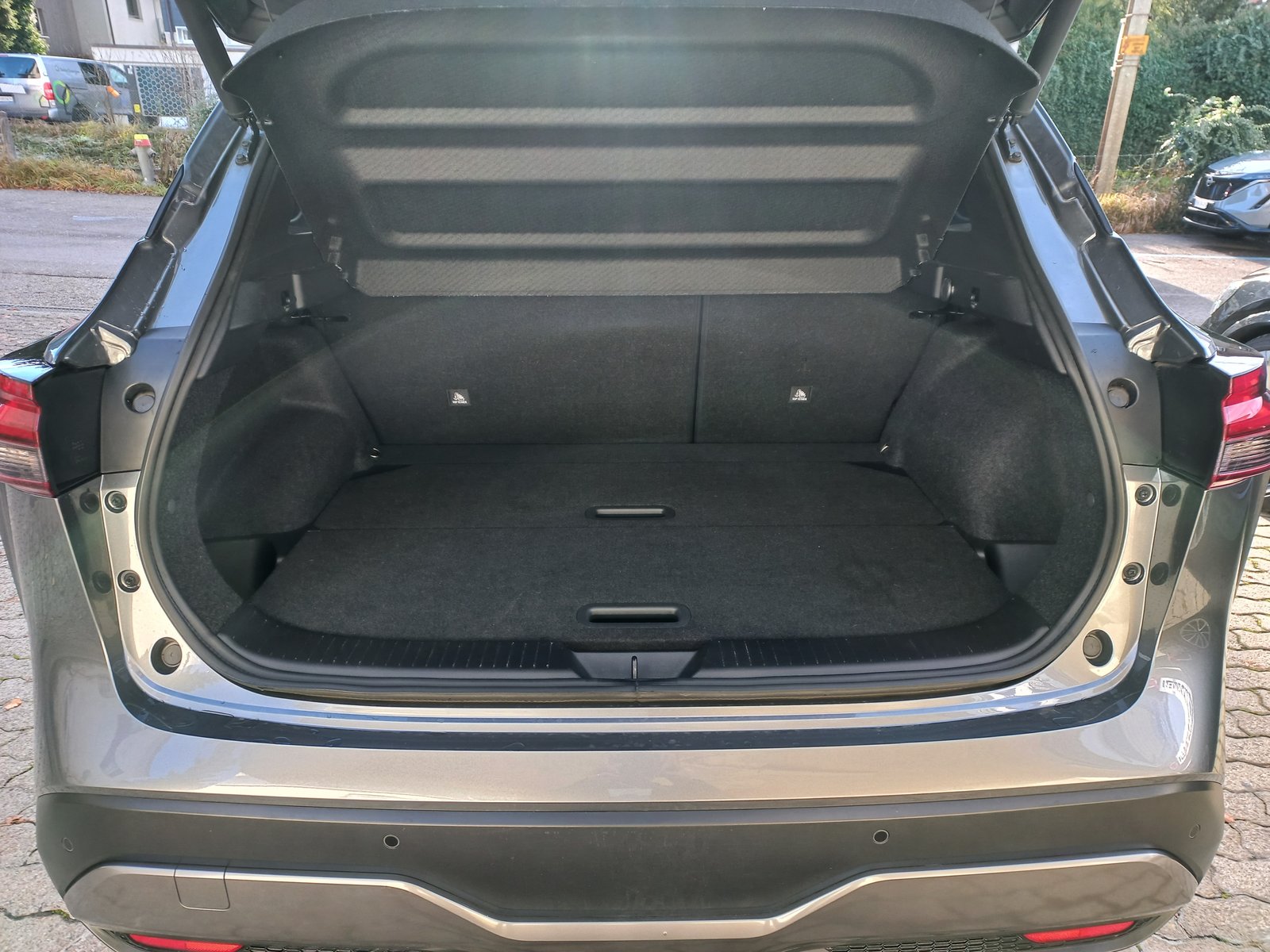 NISSAN Qashqai 1.3 DIG-T MHEV Tekna+ Xtronic 4x4, Mild-Hybrid Benzin/Elektro, Occasion / Gebraucht, Automat - 7