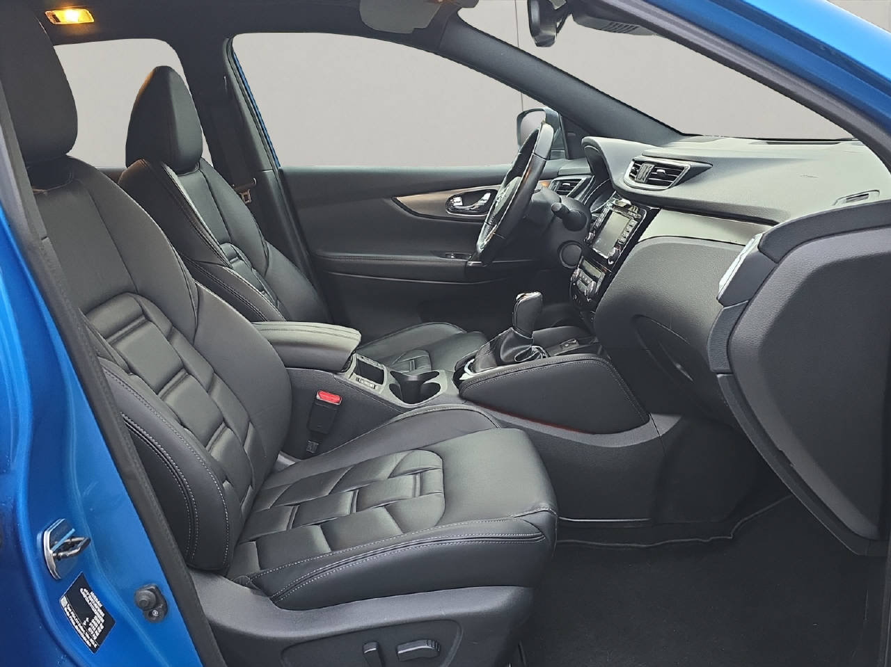 NISSAN Qashqai 1.6 dCi Tekna+, Diesel, Occasion / Utilisé, Automatique - 6