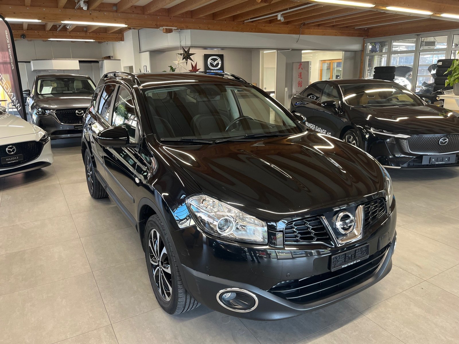 NISSAN Qashqai +2 2.0 dCi 4WD 360 Automatic