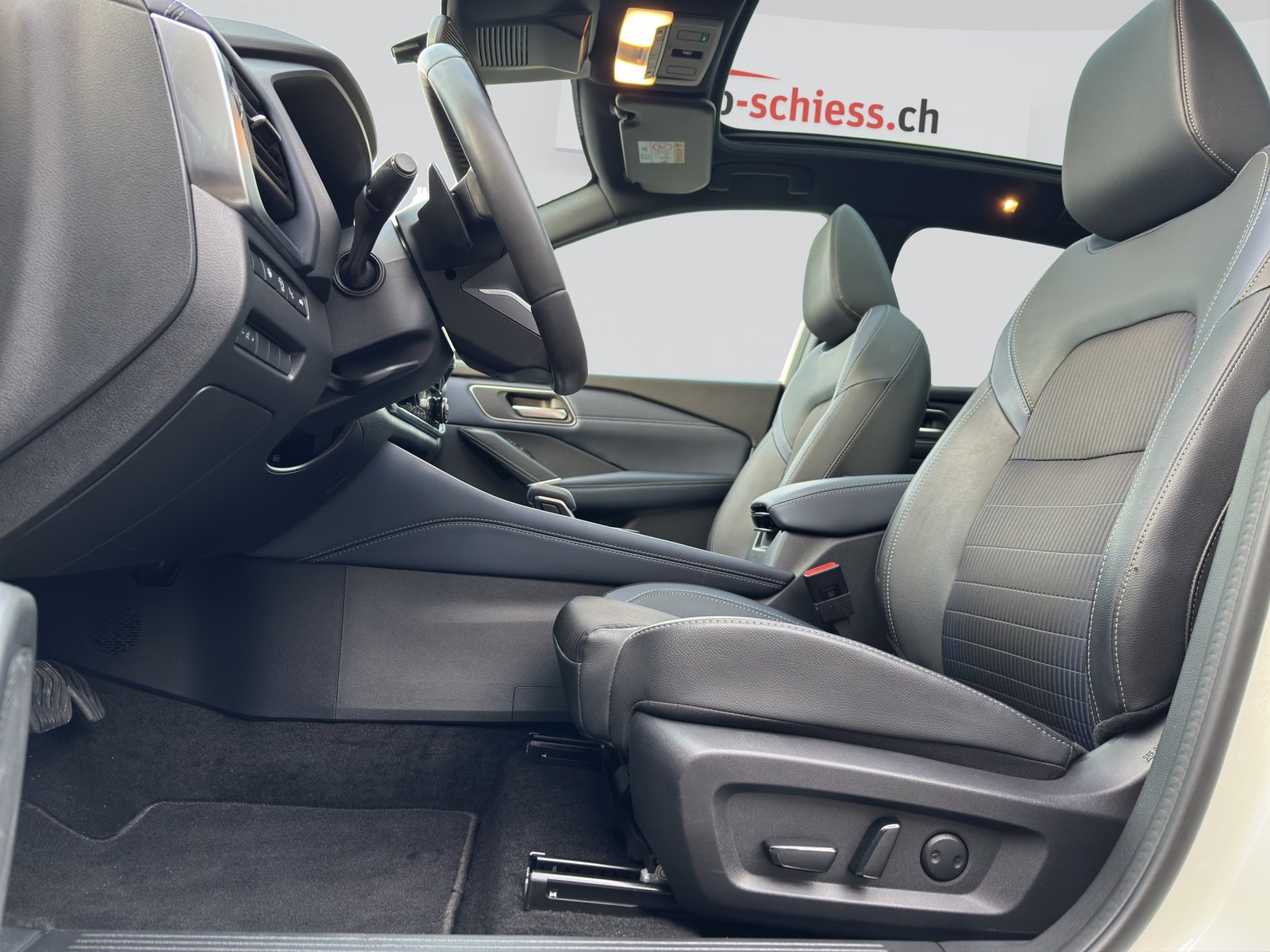 NISSAN Qashqai 1.3 DIG-T Tekna Xtronic 4x4, Hybride Léger Essence/Électricité, Occasion / Utilisé, Automatique - 7