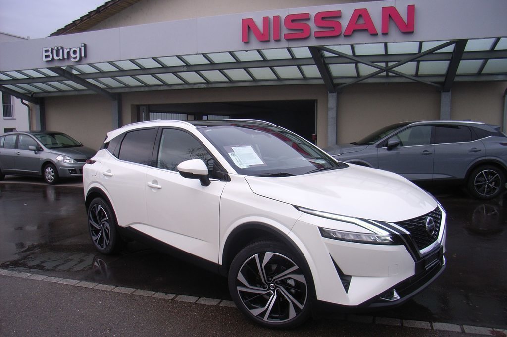 NISSAN Qashqai 1.3 DIG-T 158 Tekna+ 4x4
