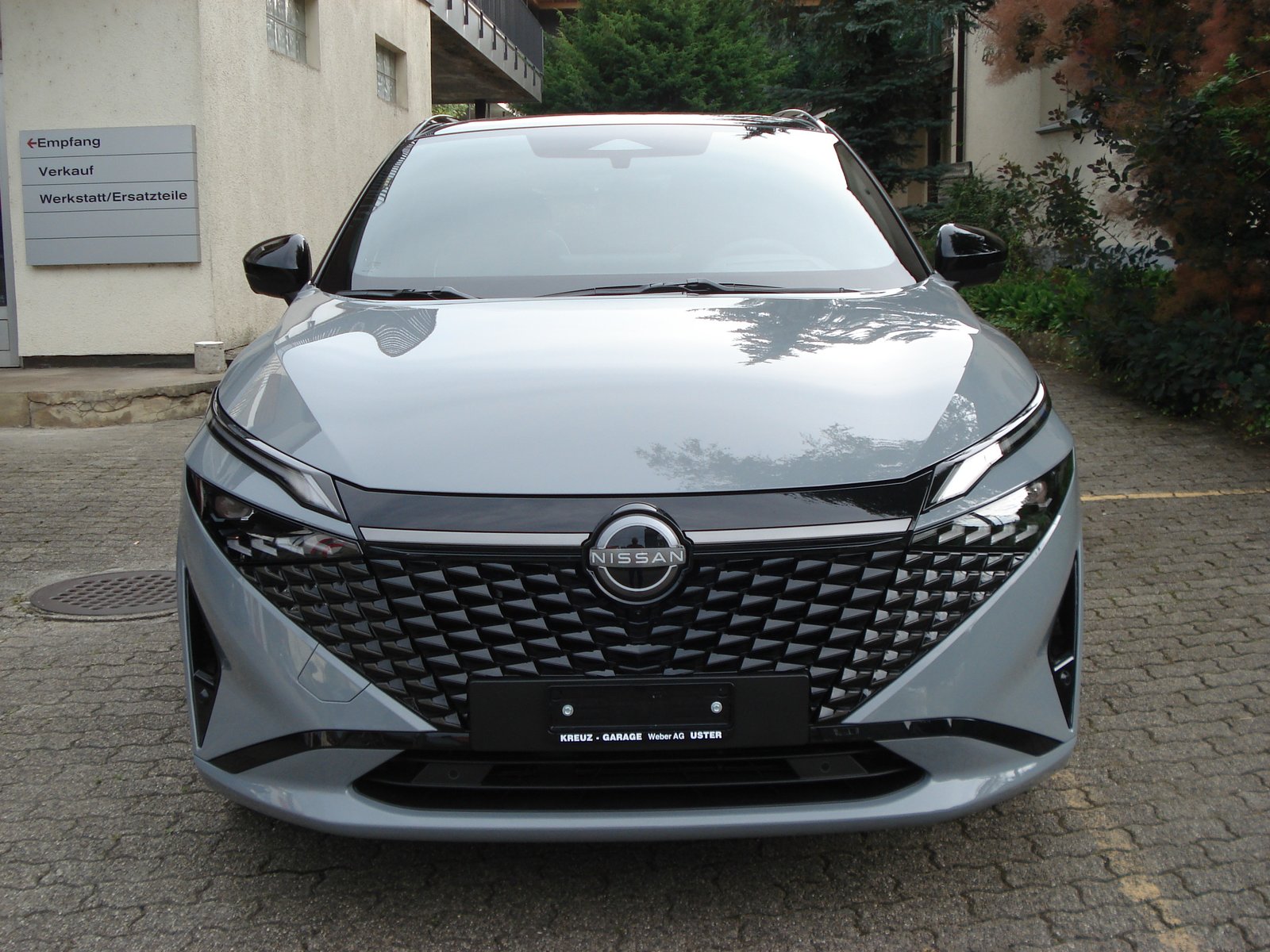 NISSAN Qashqai 1.3 DIG-T MHEV N-DESIGN Xtronic 4x4, Mild-Hybrid Petrol/Electric, Ex-demonstrator, Automatic - 2