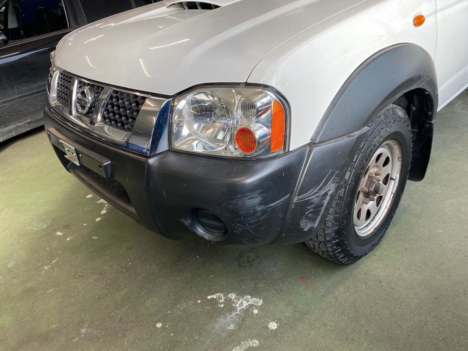 NISSAN Single Cab 4WD, Diesel, Occasion / Gebraucht, Handschaltung - 3