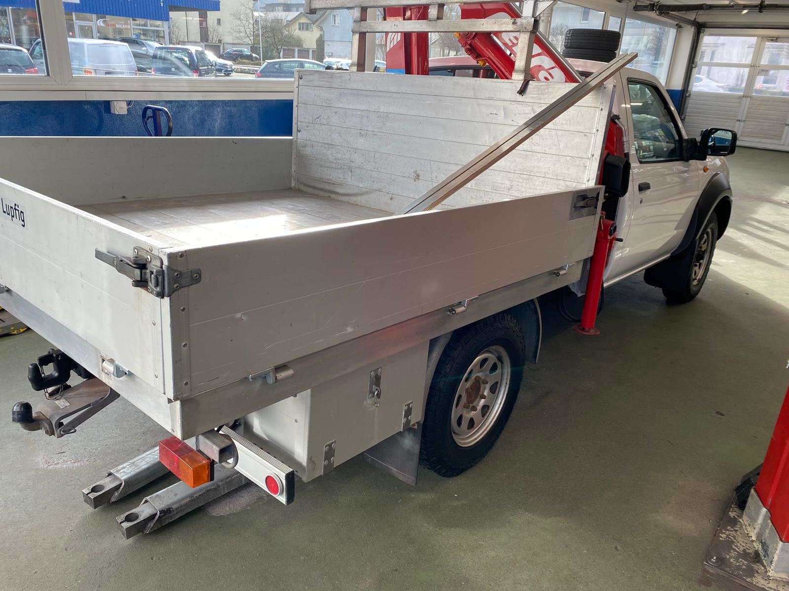 NISSAN Single Cab 4WD, Diesel, Occasion / Gebraucht, Handschaltung - 7
