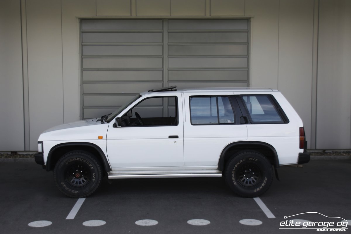 NISSAN Terrano 3.0 V6, Benzin, Occasion / Gebraucht, Handschaltung - 2