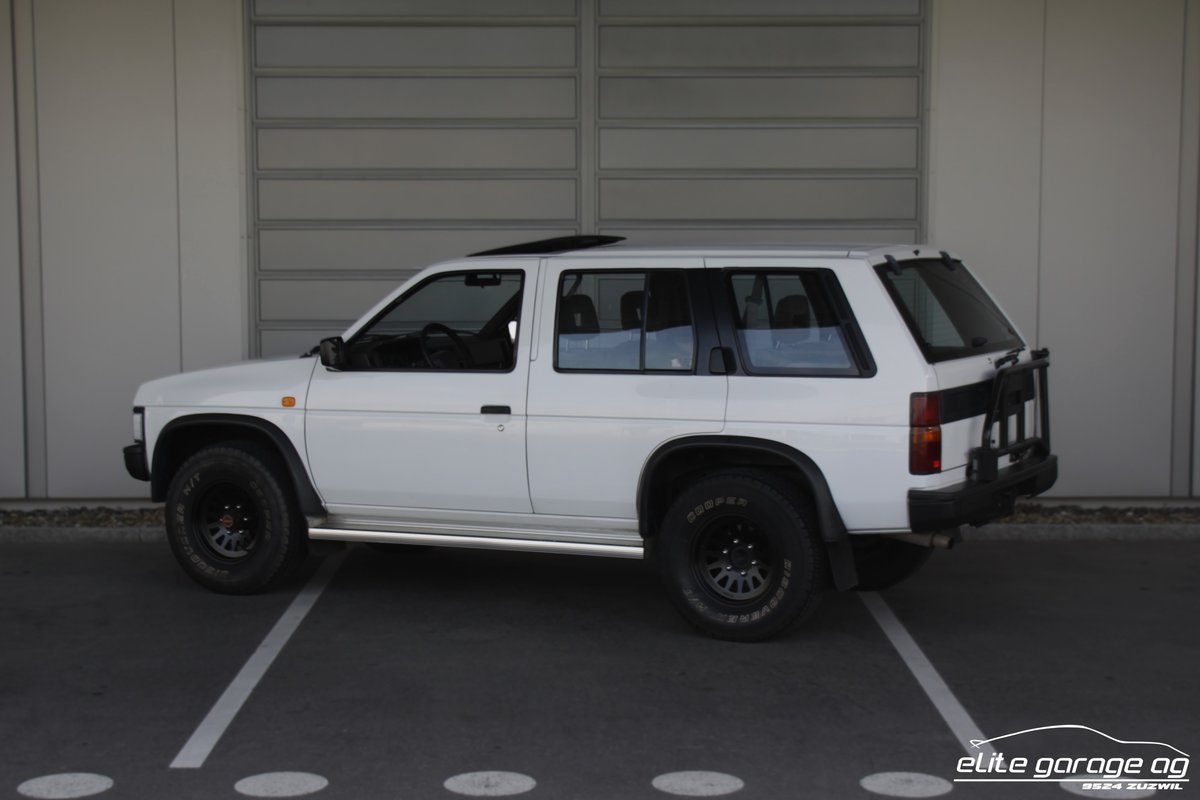 NISSAN Terrano 3.0 V6, Benzin, Occasion / Gebraucht, Handschaltung - 3