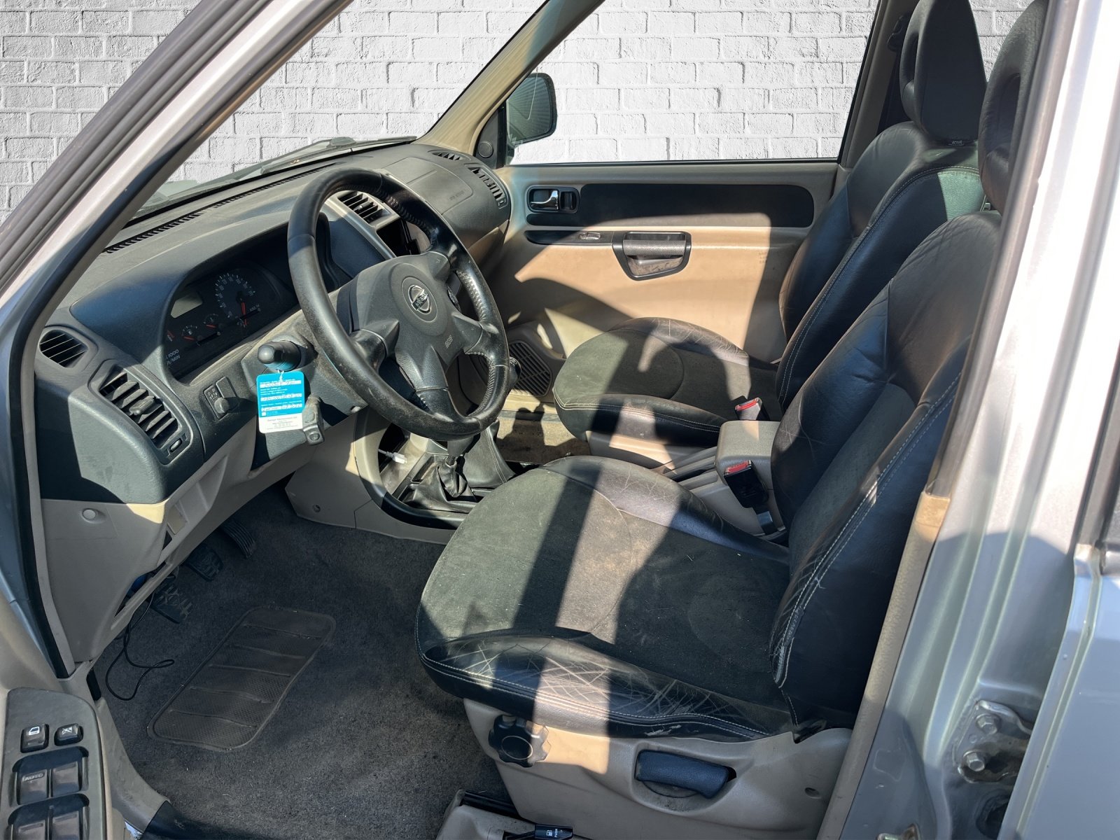 NISSAN Terrano 3.0 Di Elegance Wagon, Diesel, Occasion / Gebraucht, Handschaltung - 3