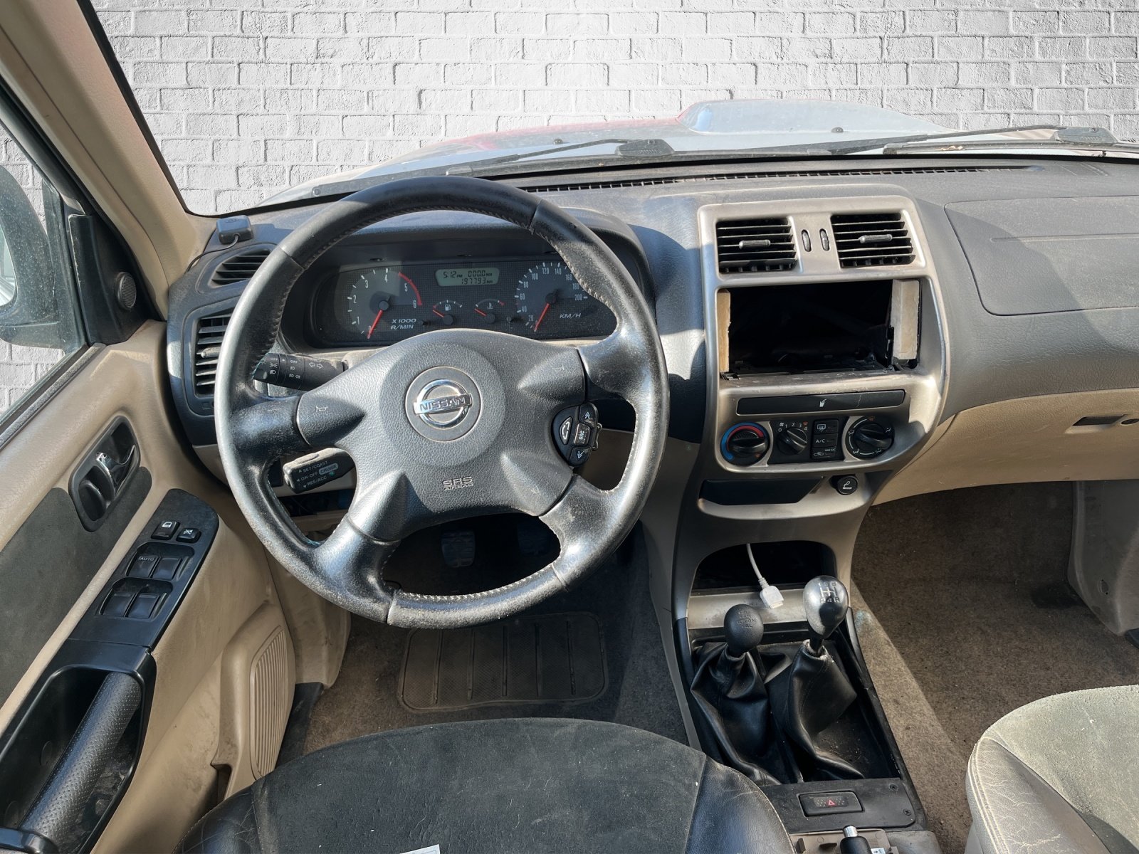 NISSAN Terrano 3.0 Di Elegance Wagon, Diesel, Occasion / Gebraucht, Handschaltung - 4