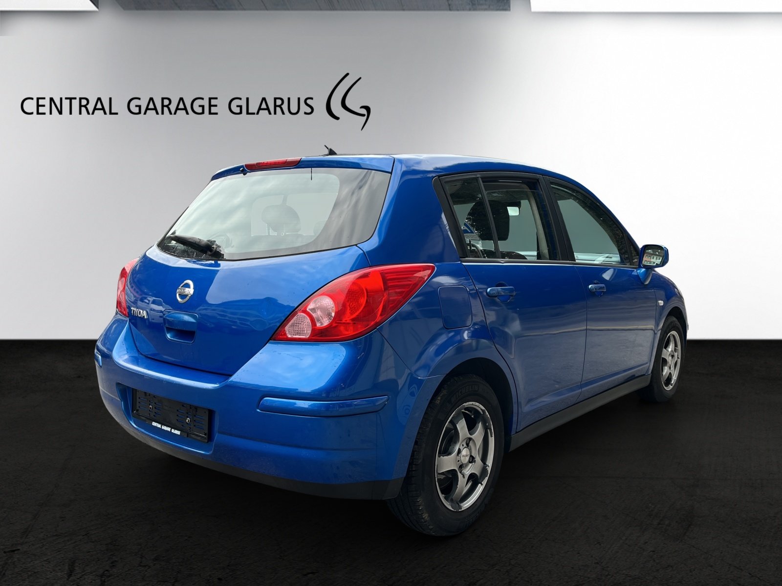 NISSAN Tiida 1.8 acenta, Petrol, Second hand / Used, Manual - 6