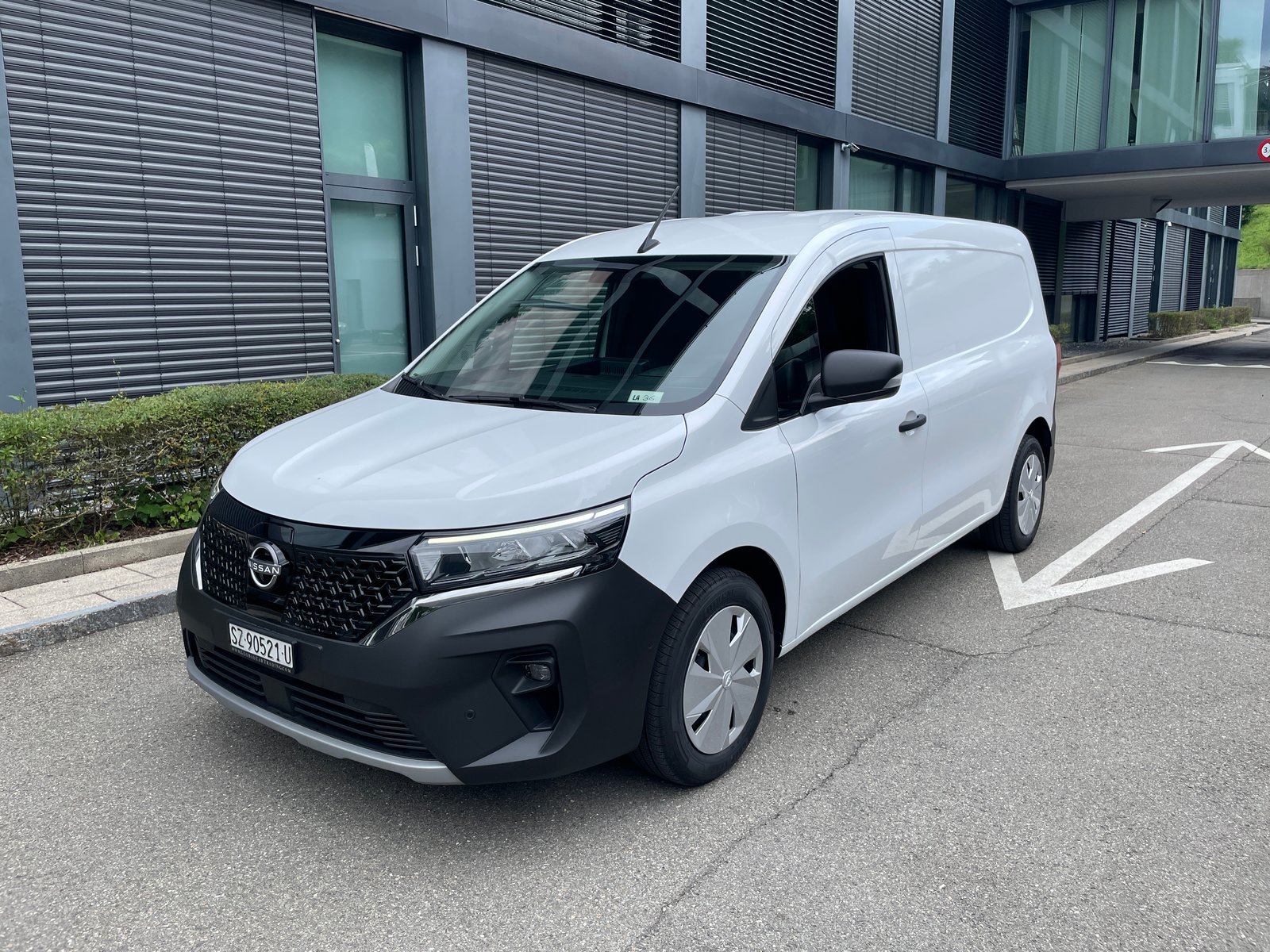 NISSAN Townstar EV45 kWh 22kW L2 Acenta mit AHK