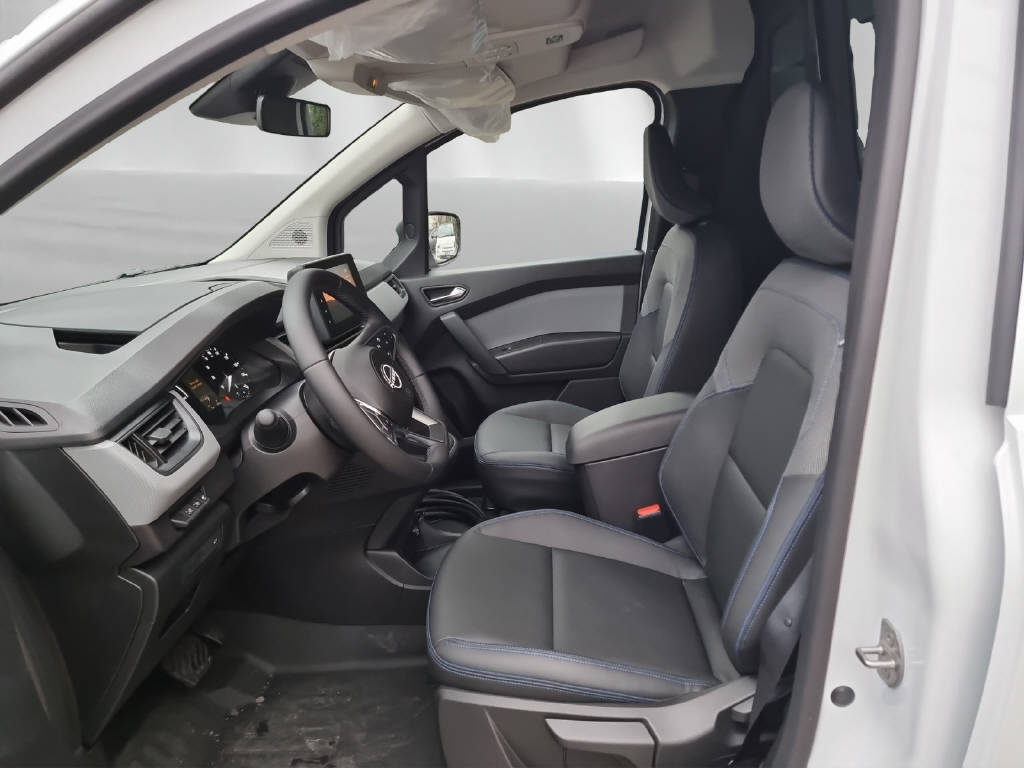 NISSAN Townstar Kaw. 2.2 t L1 EV45 22 kw N-Connecta, Electric, New car, Automatic - 4