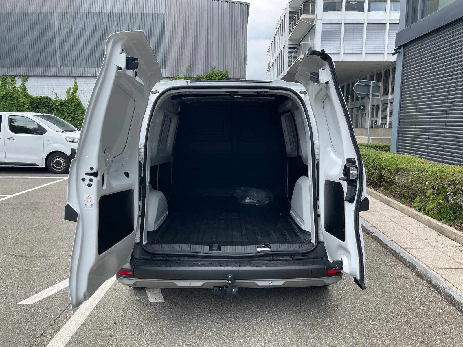 NISSAN Townstar EV45 kWh 22kW L2 Acenta, Elettrica, Auto nuove, Automatico - 7