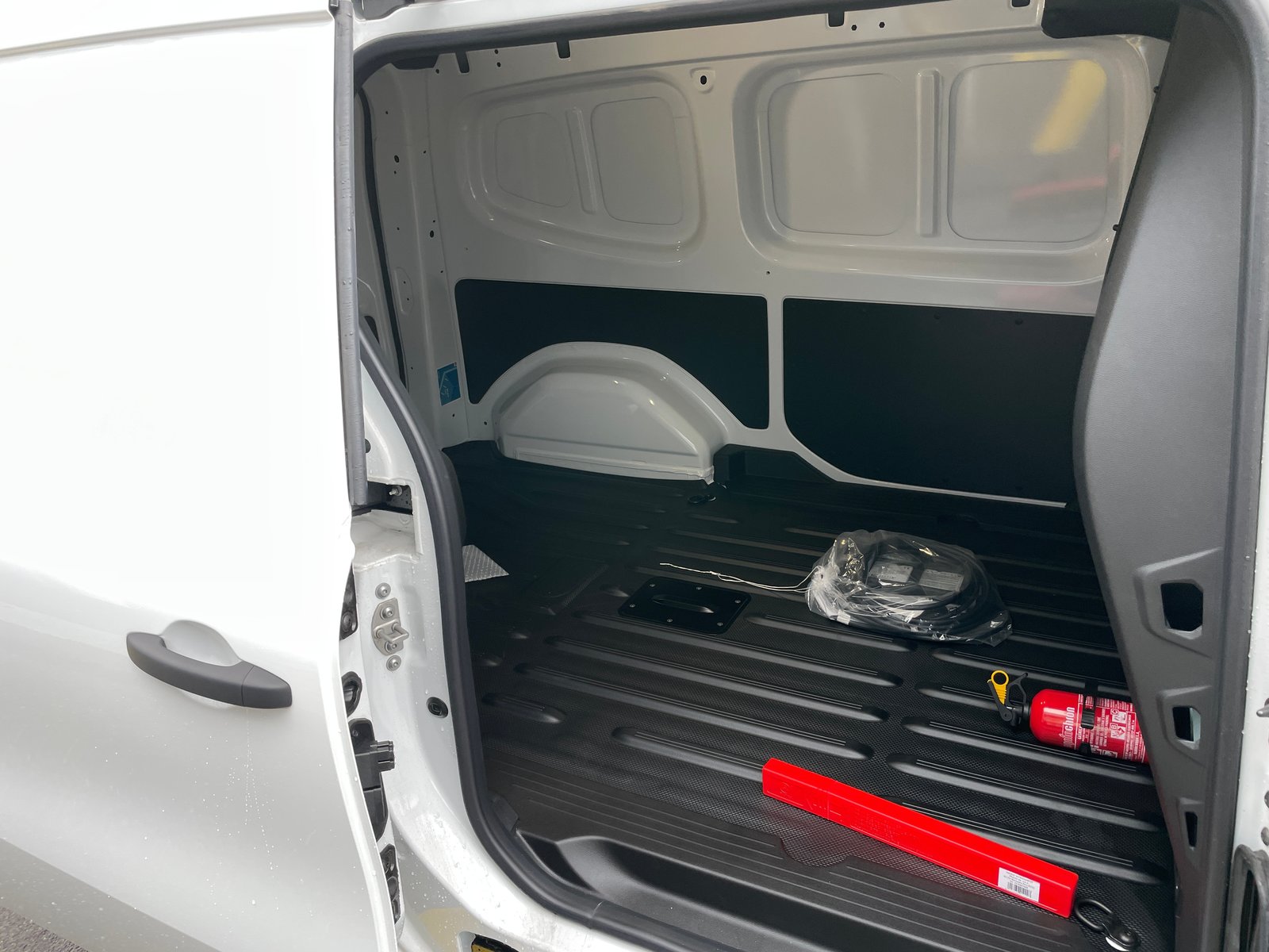 NISSAN Townstar EV45 kWh 22kW L2 Acenta, Elektro, Neuwagen, Automatik - 5