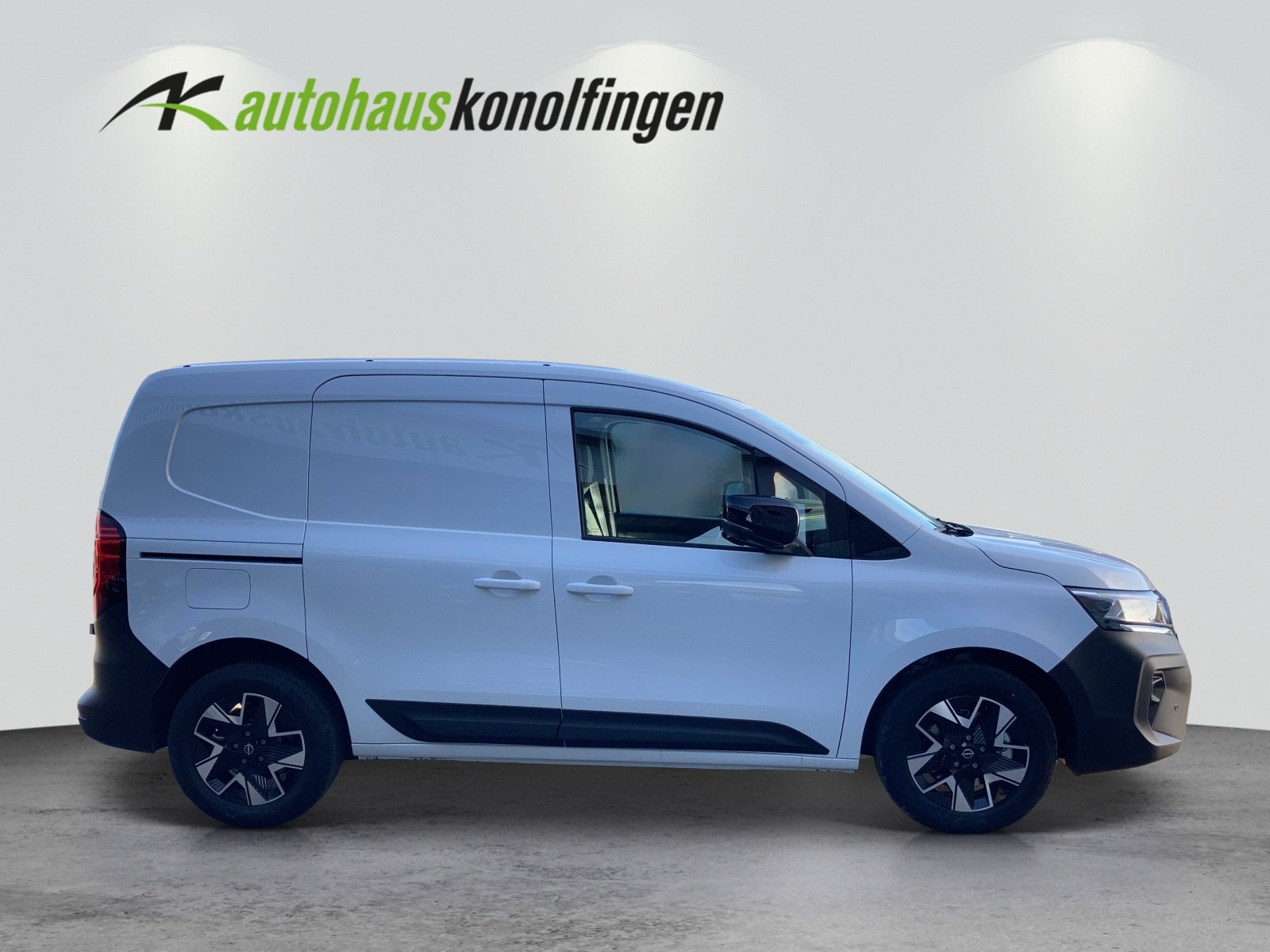 NISSAN Townstar Kaw. 2.2 t L1 EV45 22 kw Tekna, Electric, Ex-demonstrator, Automatic - 5
