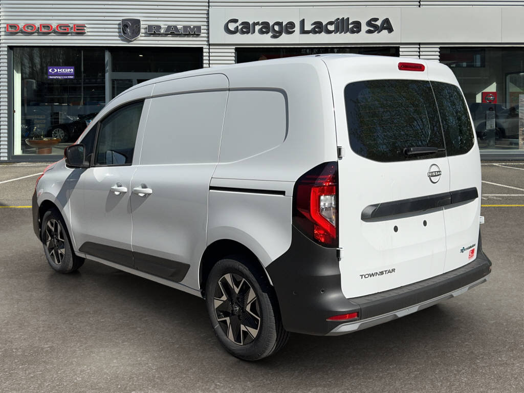 NISSAN Townstar fourg. 2.2 t L1 EV45 22 kW Tekna, Electric, Ex-demonstrator, Automatic - 5