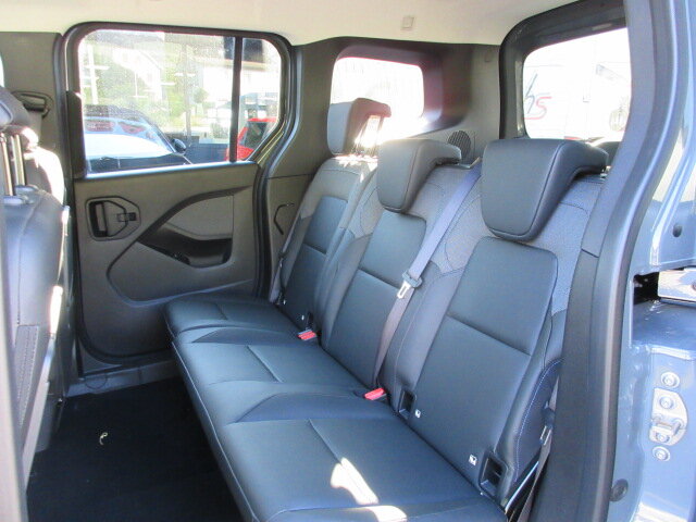 NISSAN Townstar L1 1.3 DIG-T N-Connecta, Petrol, New car, Automatic - 7