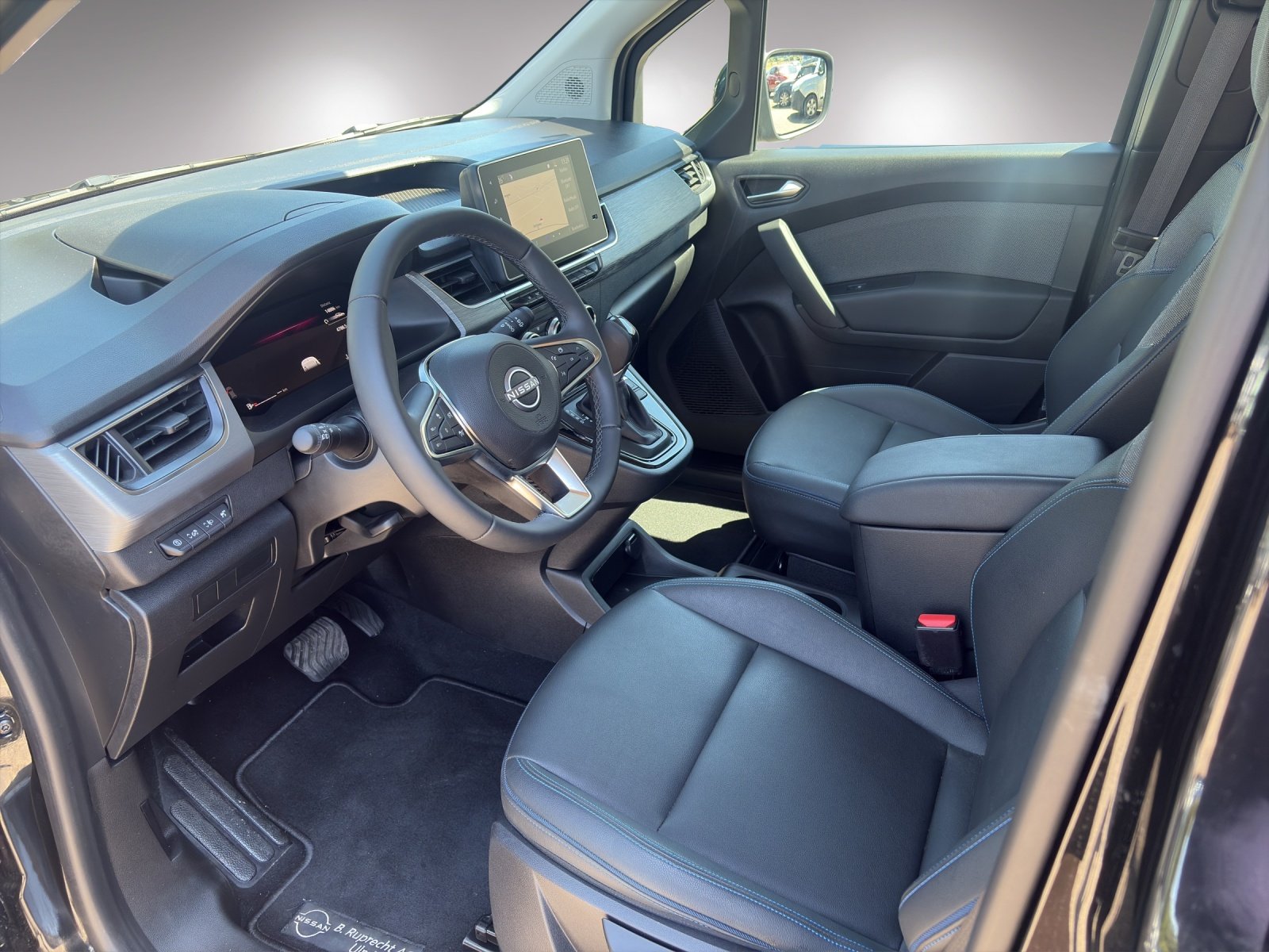 NISSAN Townstar L1 1.3 DIG-T 130 Tekna, Petrol, Second hand / Used, Automatic - 6