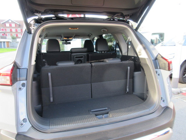 NISSAN X-Trail 1.5 VC-T Tekna e-4orce 7P, Voll-Hybrid Benzin/Elektro, Neuwagen, Automatik - 6