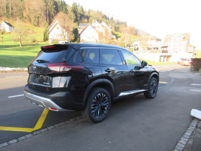 NISSAN X-Trail 1.5 VC-T Tekna+ e-4orce, Hybride Intégral Essence/Électricité, Voiture nouvelle, Automatique - 4