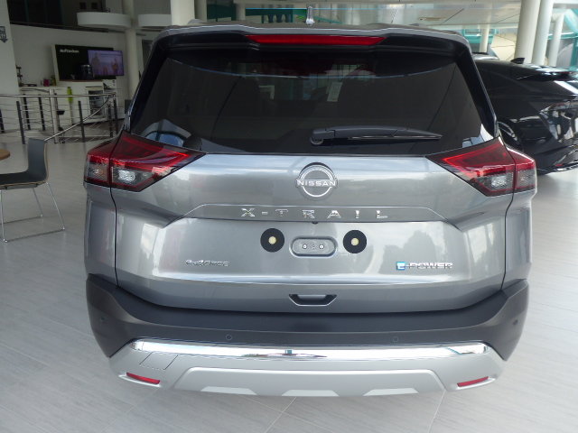 NISSAN X-Trail 1.5 VC-T Tekna e-4orce, Hybride Integrale Benzina/Elettrica, Auto nuove, Automatico - 4