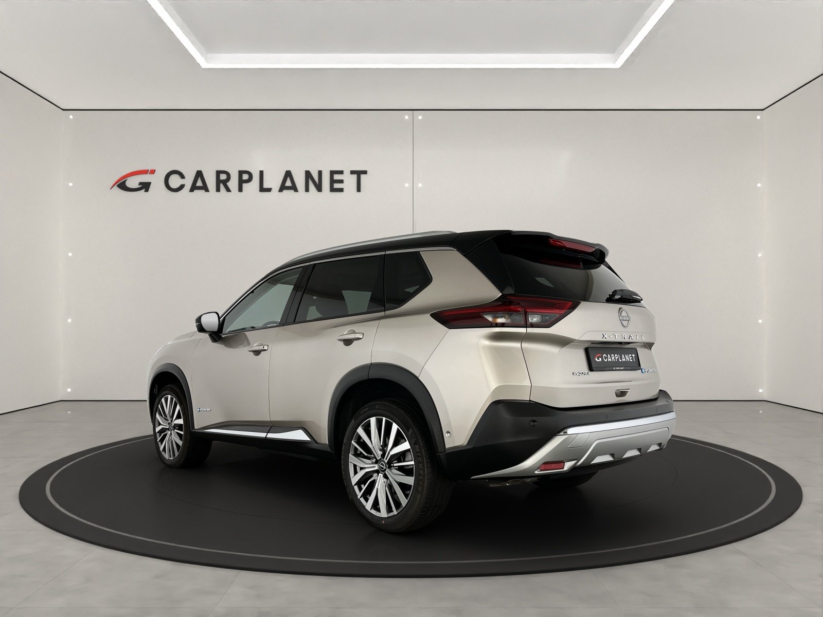 NISSAN X-Trail 1.5 VC-T Tekna+ e-4orce, Full-Hybrid Petrol/Electric, New car, Automatic - 3