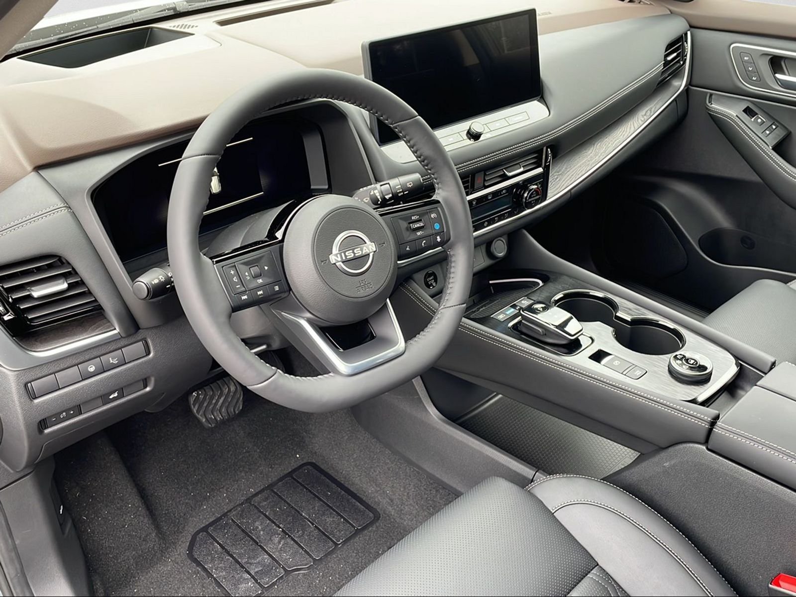 NISSAN X-Trail 1.5 VC-T Tekna+ e-4orce, Voll-Hybrid Benzin/Elektro, Occasion / Gebraucht, Automatik - 5