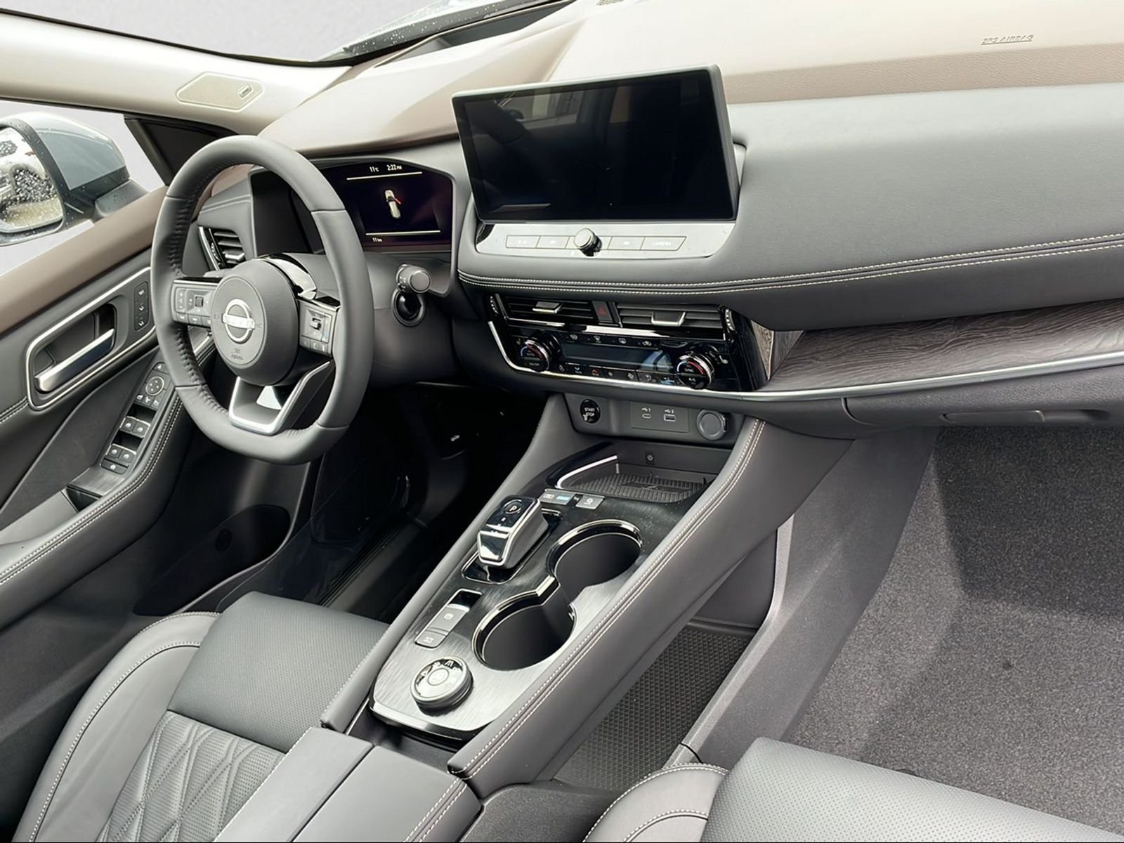 NISSAN X-Trail 1.5 VC-T Tekna+ e-4orce, Voll-Hybrid Benzin/Elektro, Occasion / Gebraucht, Automatik - 6