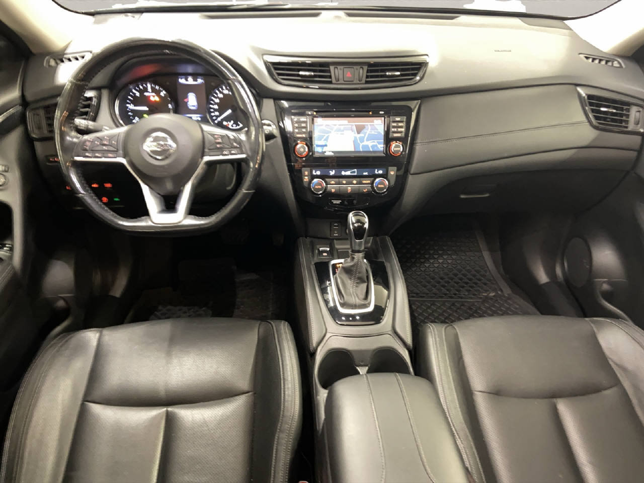 NISSAN X-Trail 2.0 dCi Tekna 4x4, Diesel, Occasion / Utilisé, Automatique - 6