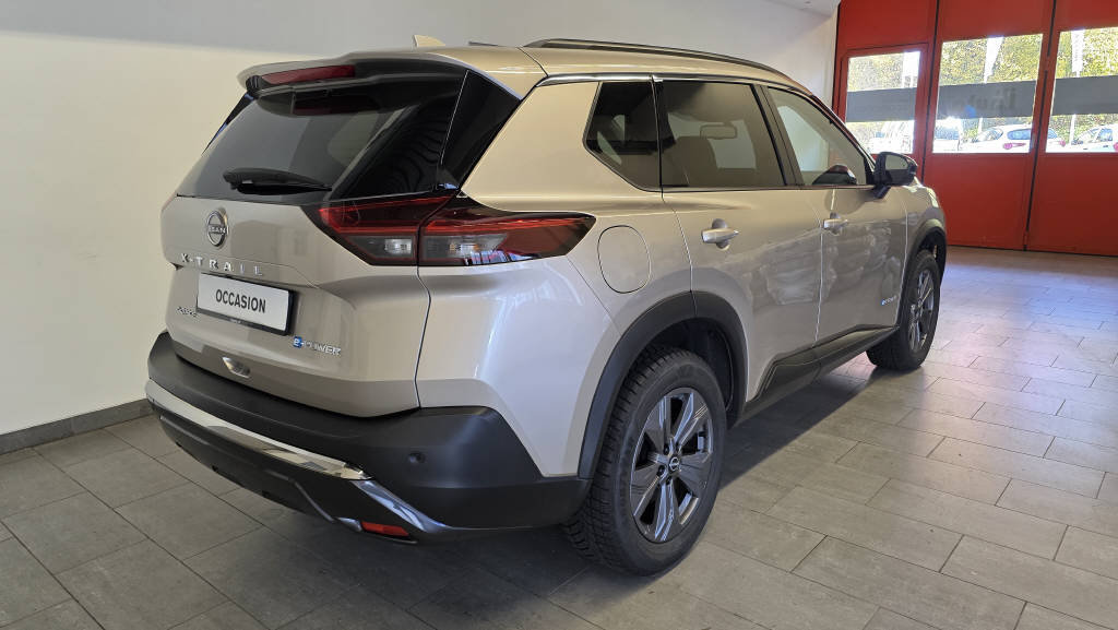 NISSAN X-Trail 1.5 VC-T N-Trek e-4orce 7P, Voll-Hybrid Benzin/Elektro, Occasion / Gebraucht, Automatik - 4