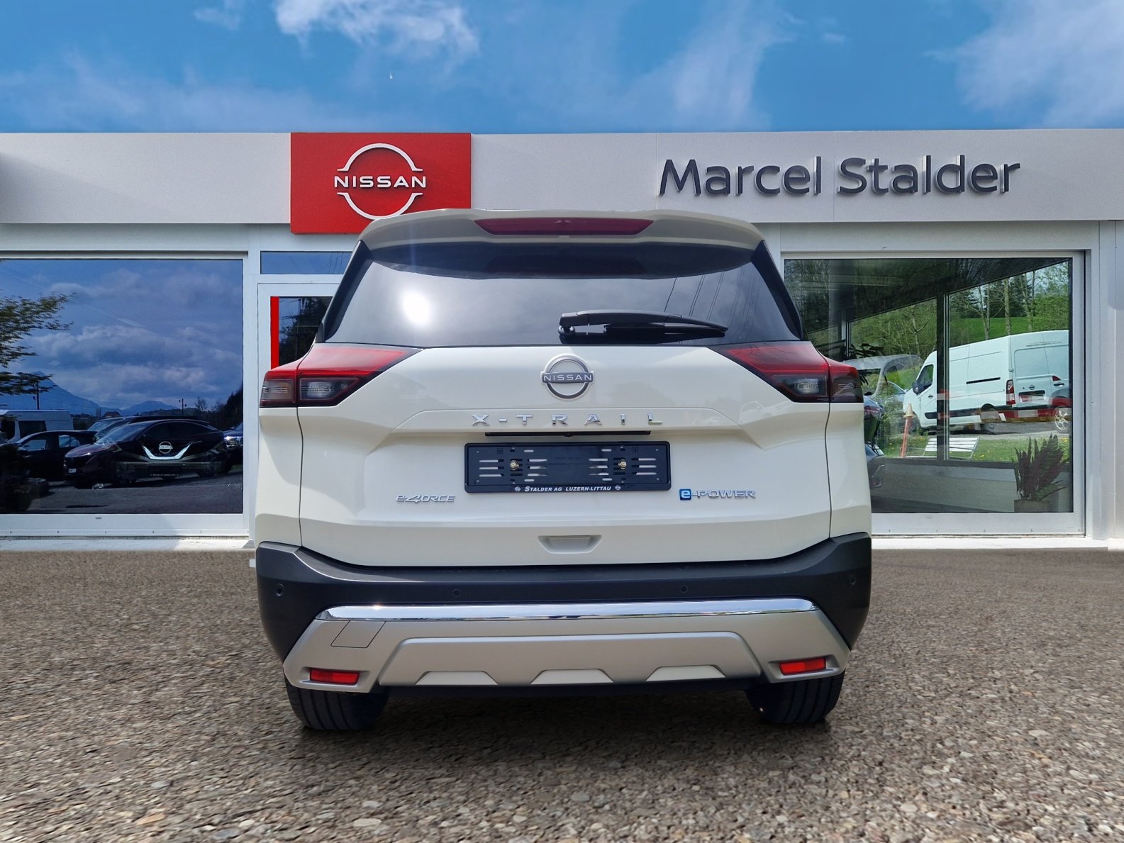 NISSAN X-Trail 1.5 VC-T e-Power 4WD 7 Sitze Tekna+, Benzin, Occasion / Gebraucht, Automatik - 3