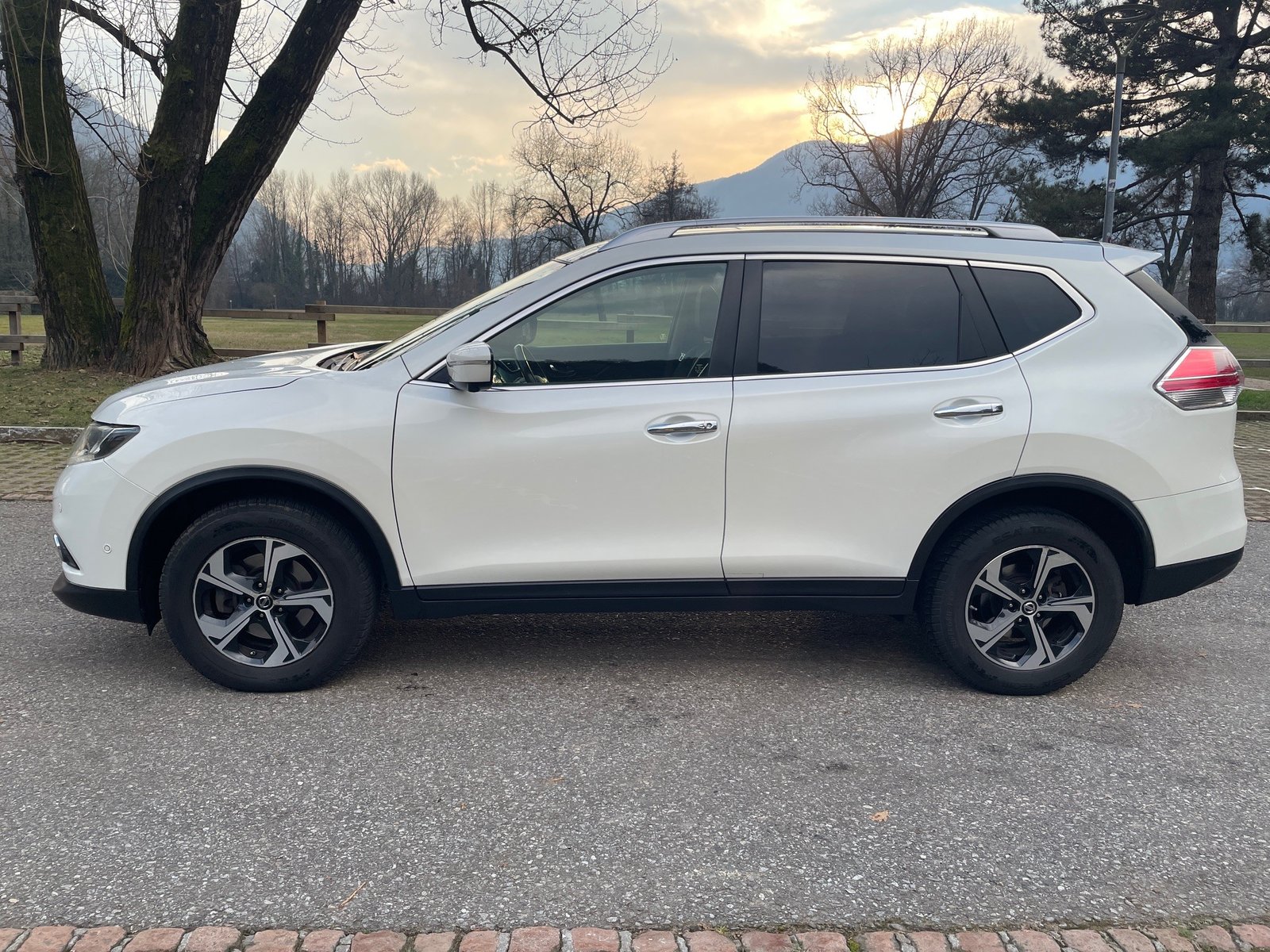 NISSAN X-Trail 2.0 dCi Swiss Ed. Xtronic CVT ALL-MODE 4x4, Diesel, Occasion / Utilisé, Automatique - 2
