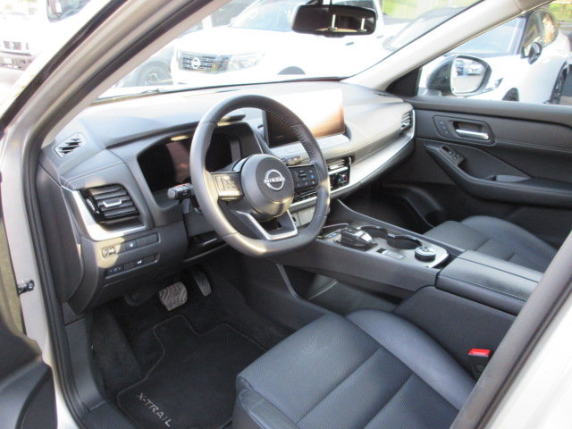 NISSAN X-Trail 1.5 VC-T N-Trek e-4orce, Voll-Hybrid Benzin/Elektro, Occasion / Gebraucht, Automatik - 5