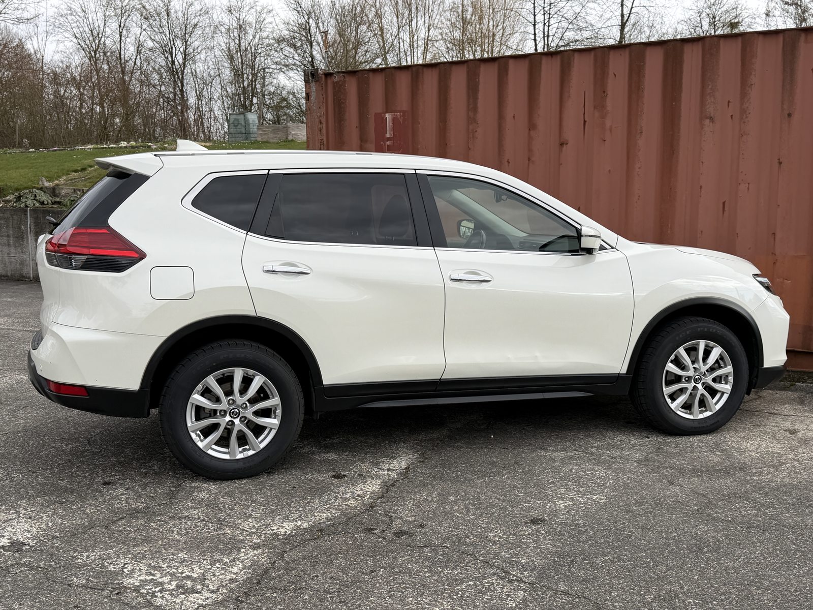 NISSAN X-Trail 2.0 dCi Acenta 4x4, Diesel, Occasion / Gebraucht - 4