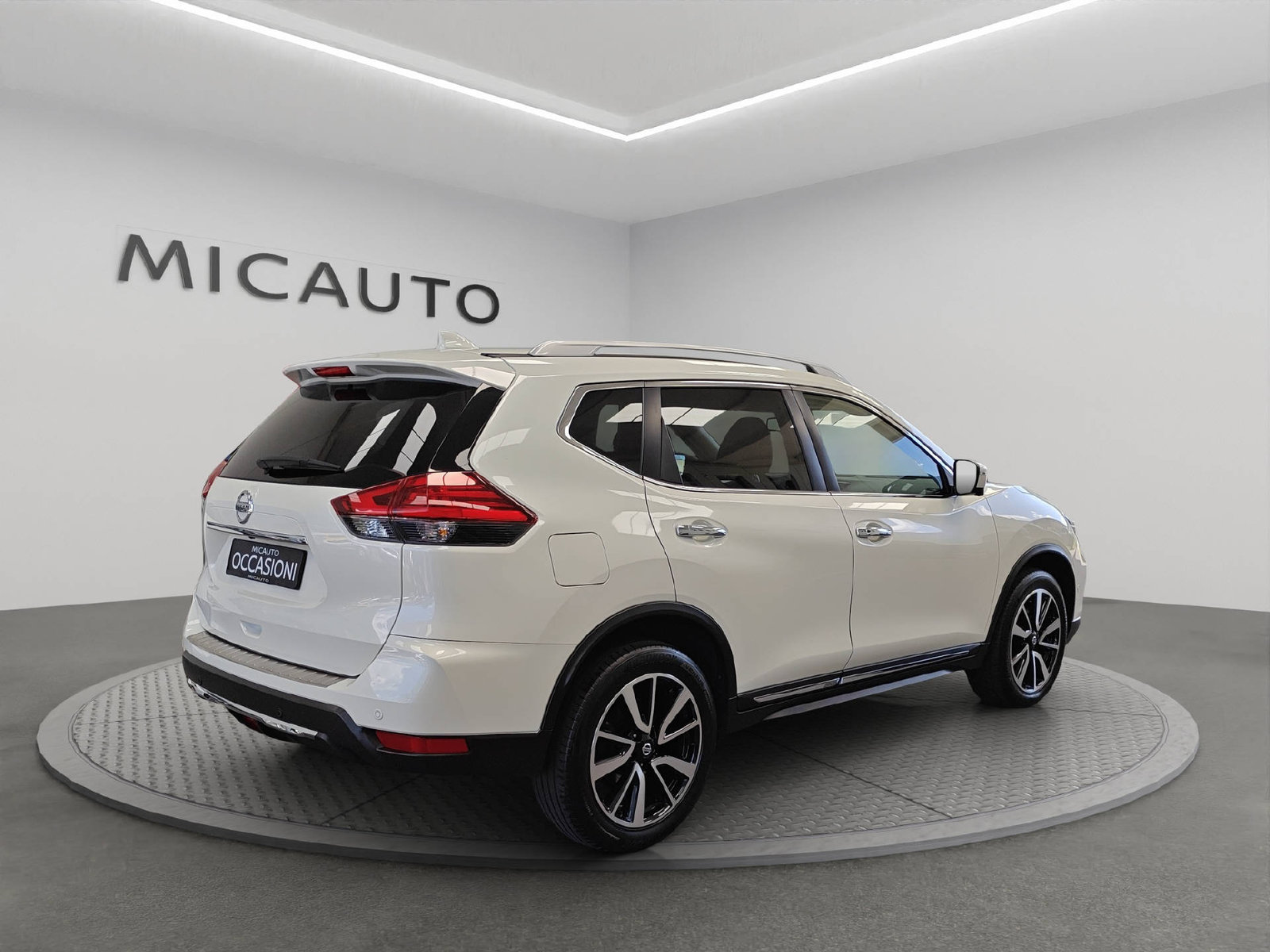 NISSAN X-Trail 2.0 dCi Tekna, Diesel, Occasion / Gebraucht, Automatik - 3