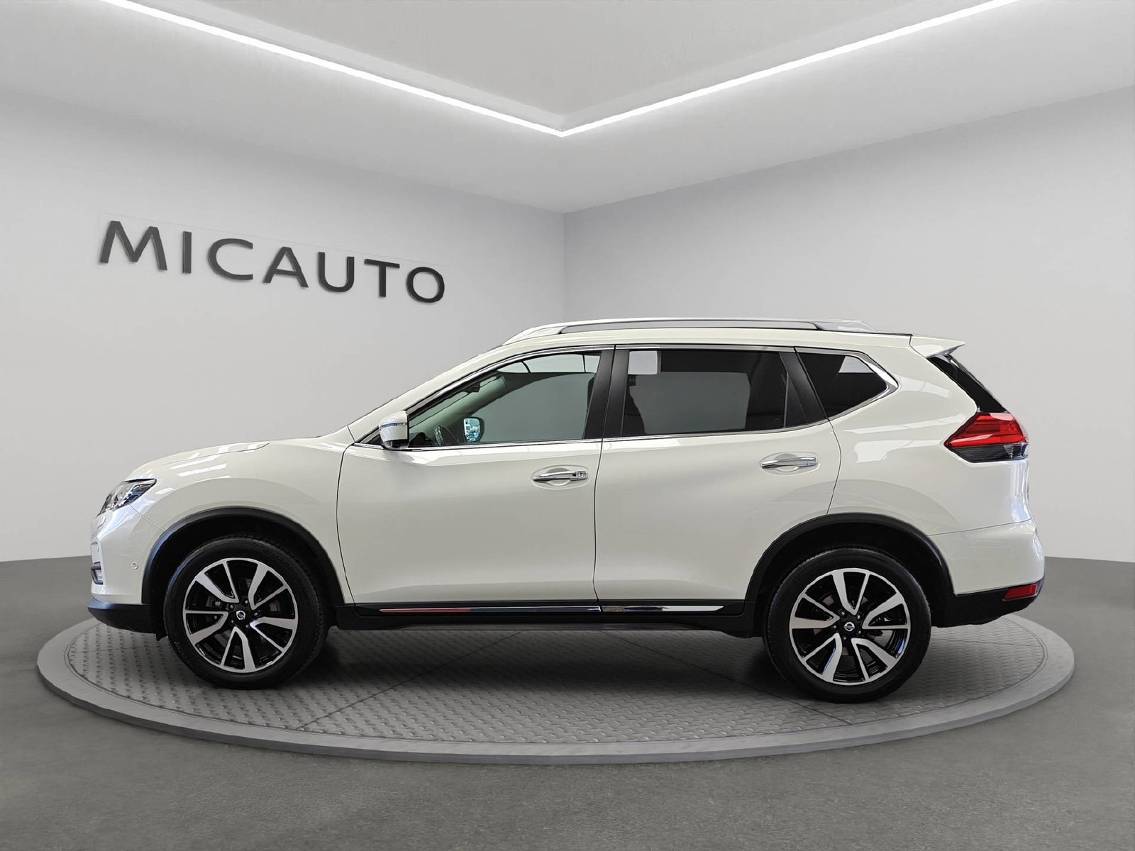 NISSAN X-Trail 2.0 dCi Tekna, Diesel, Occasion / Gebraucht, Automatik - 6