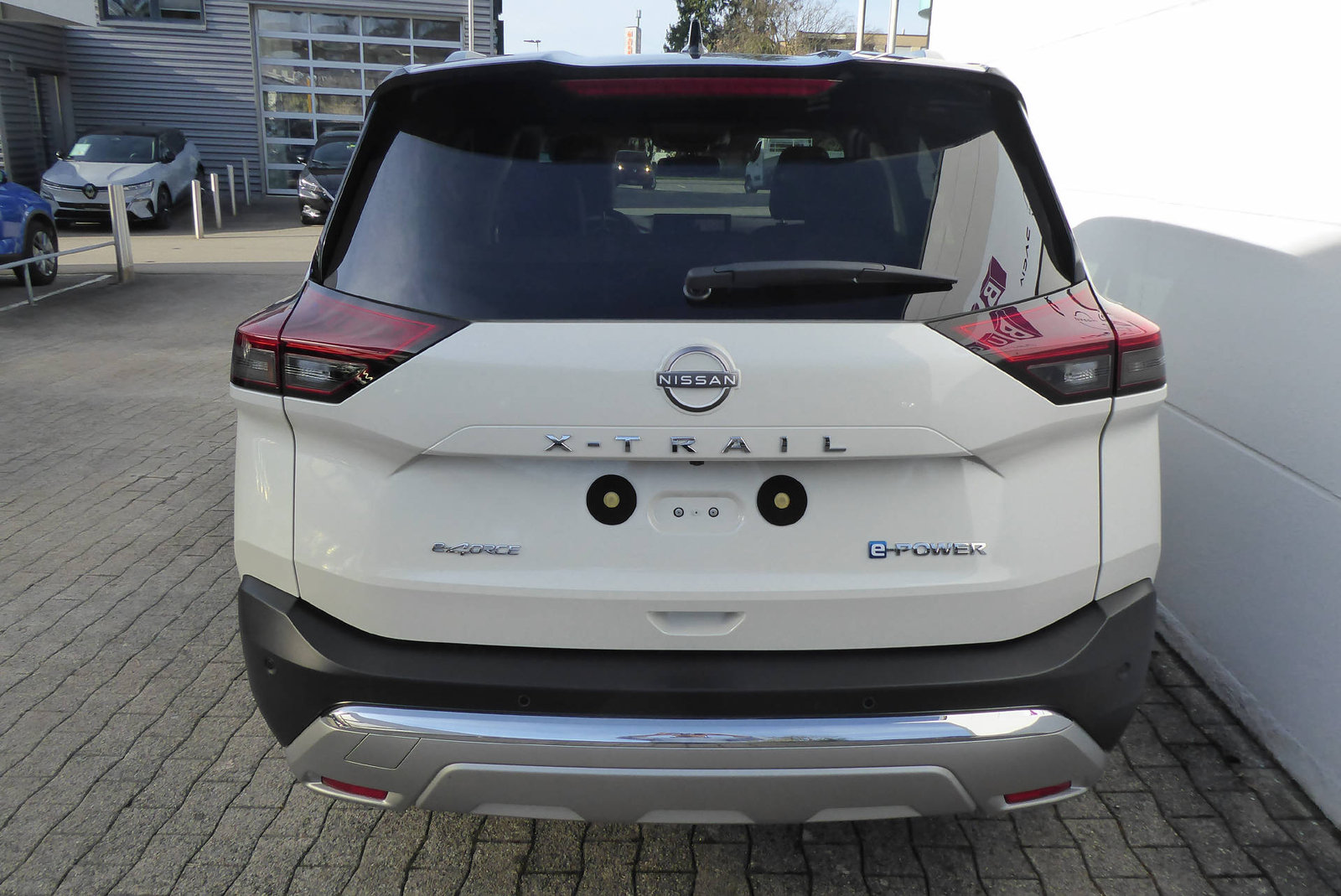 NISSAN X-Trail 1.5 VC-T Tekna+ e-4orce 7 Plätzer, Hybride Integrale Benzina/Elettrica, Occasioni / Usate, Automatico - 4