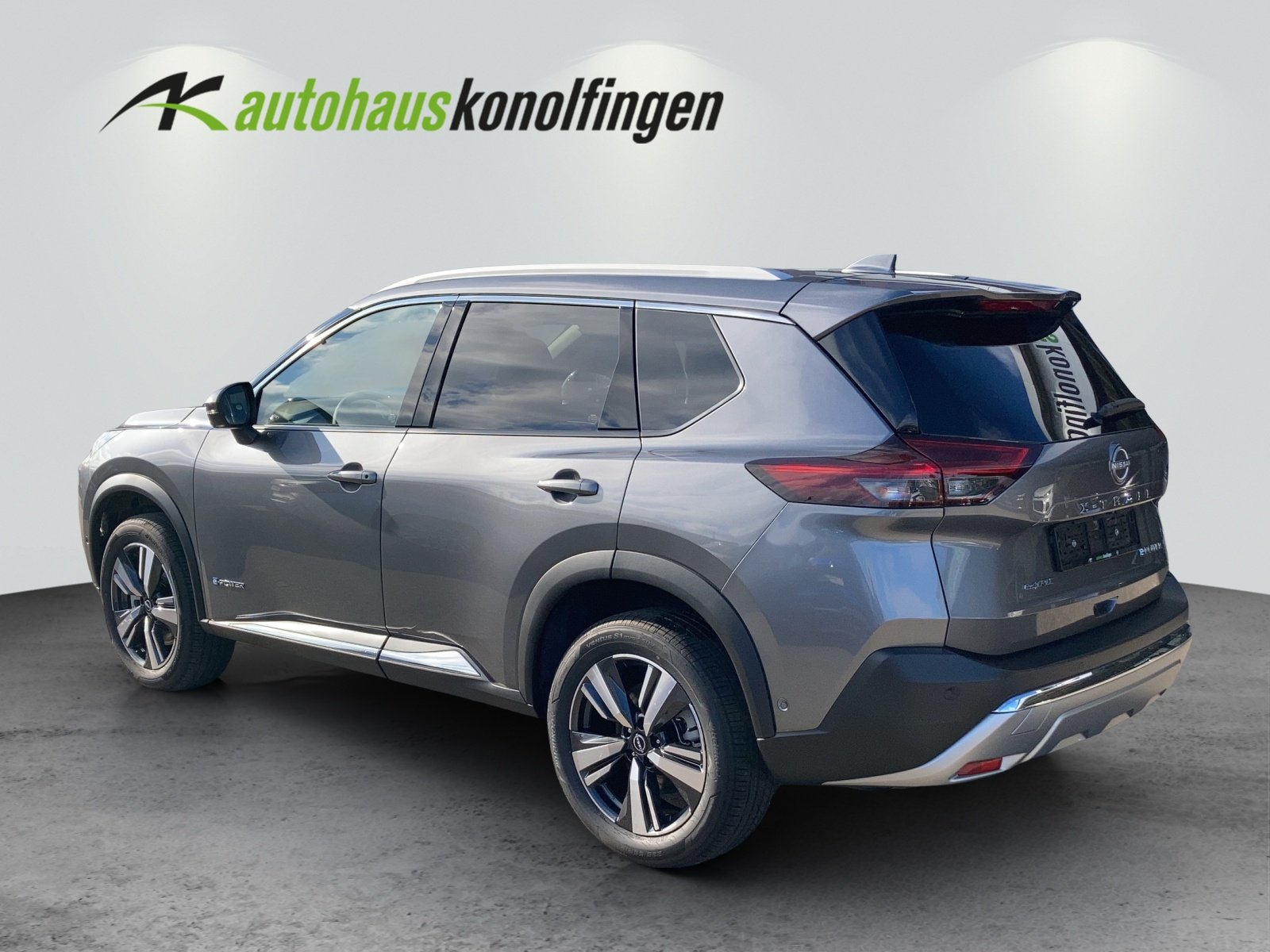 NISSAN X-Trail 1.5 VC-T Tekna+ e-4orce, Full-Hybrid Petrol/Electric, Second hand / Used, Automatic - 3
