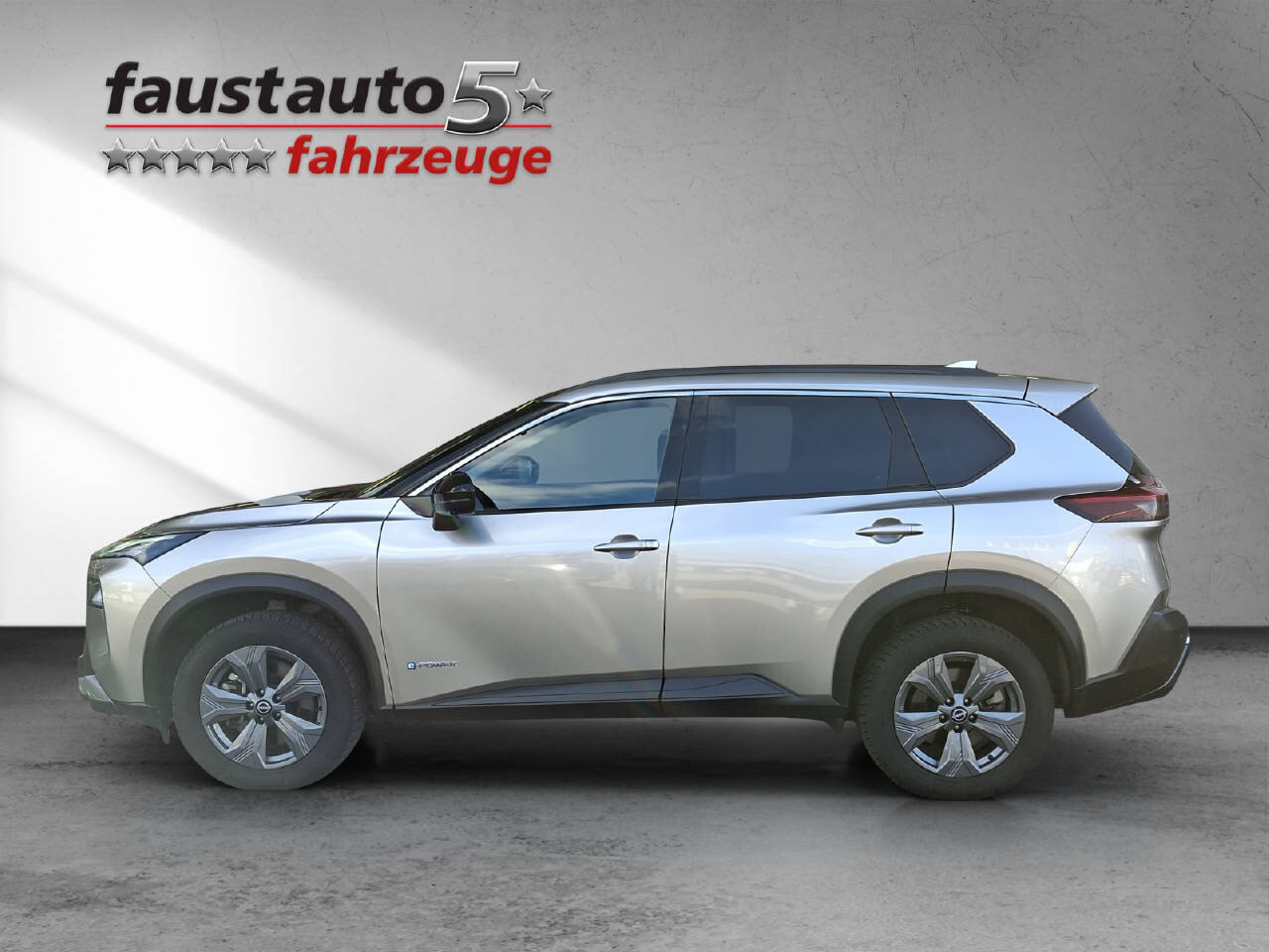 NISSAN X-Trail 1.5 VC-T N-Trek e-4orce 7P, Voll-Hybrid Benzin/Elektro, Occasion / Gebraucht, Automatik - 3