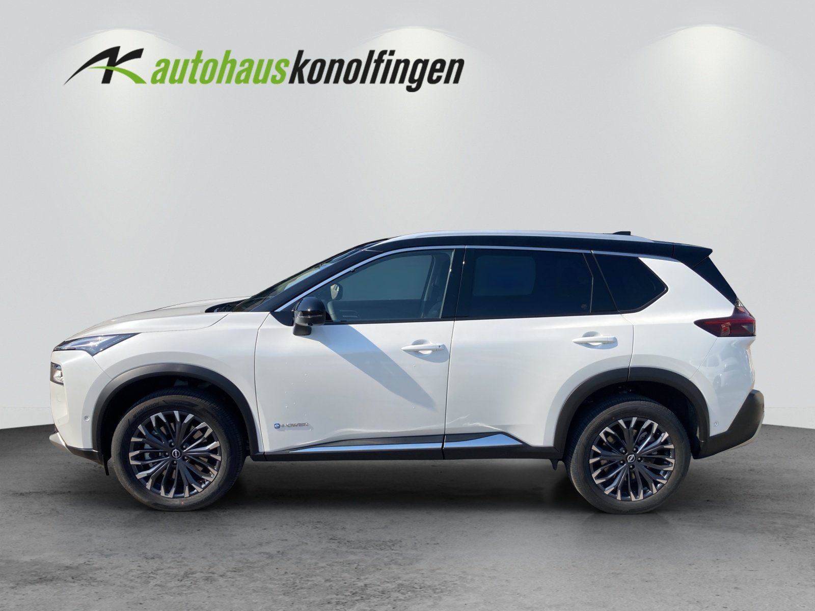 NISSAN X-Trail 1.5 VC-T Tekna e-4orce, Hybride Integrale Benzina/Elettrica, Auto dimostrativa, Automatico - 2