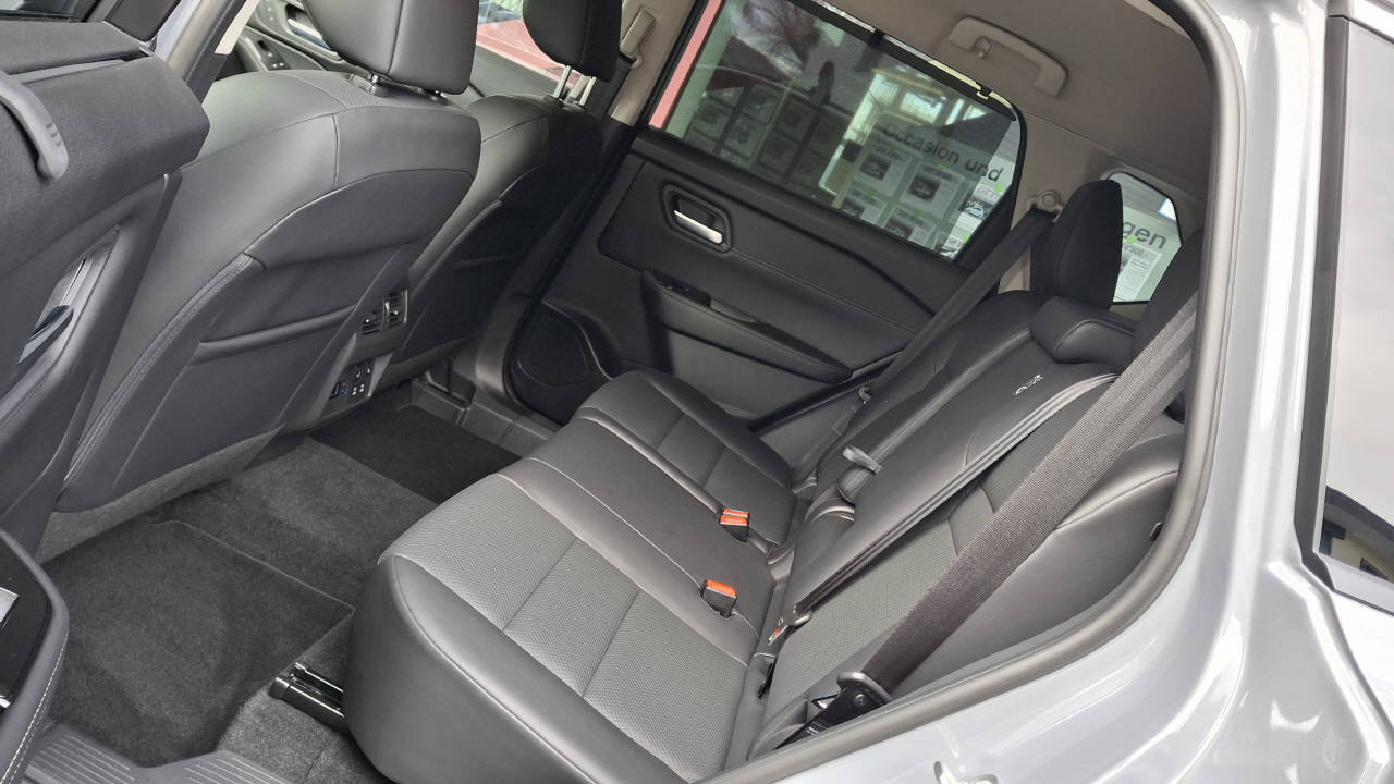 NISSAN X-Trail 1.5 VC-T N-Trek e-4orce 7P, Hybride Integrale Benzina/Elettrica, Auto dimostrativa, Automatico - 7