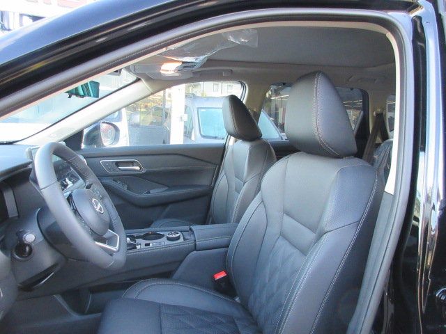 NISSAN X-Trail 1.5 VC-T Tekna+ e-4orce, Full-Hybrid Petrol/Electric, New car, Automatic - 7