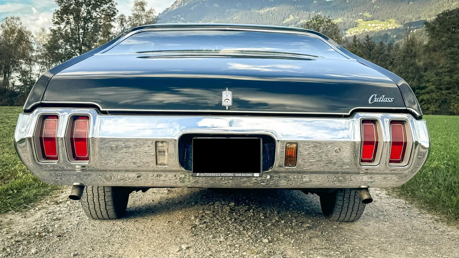 OLDSMOBILE CUTLASS Cutlass S 350, Petrol, Classic, Automatic - 4