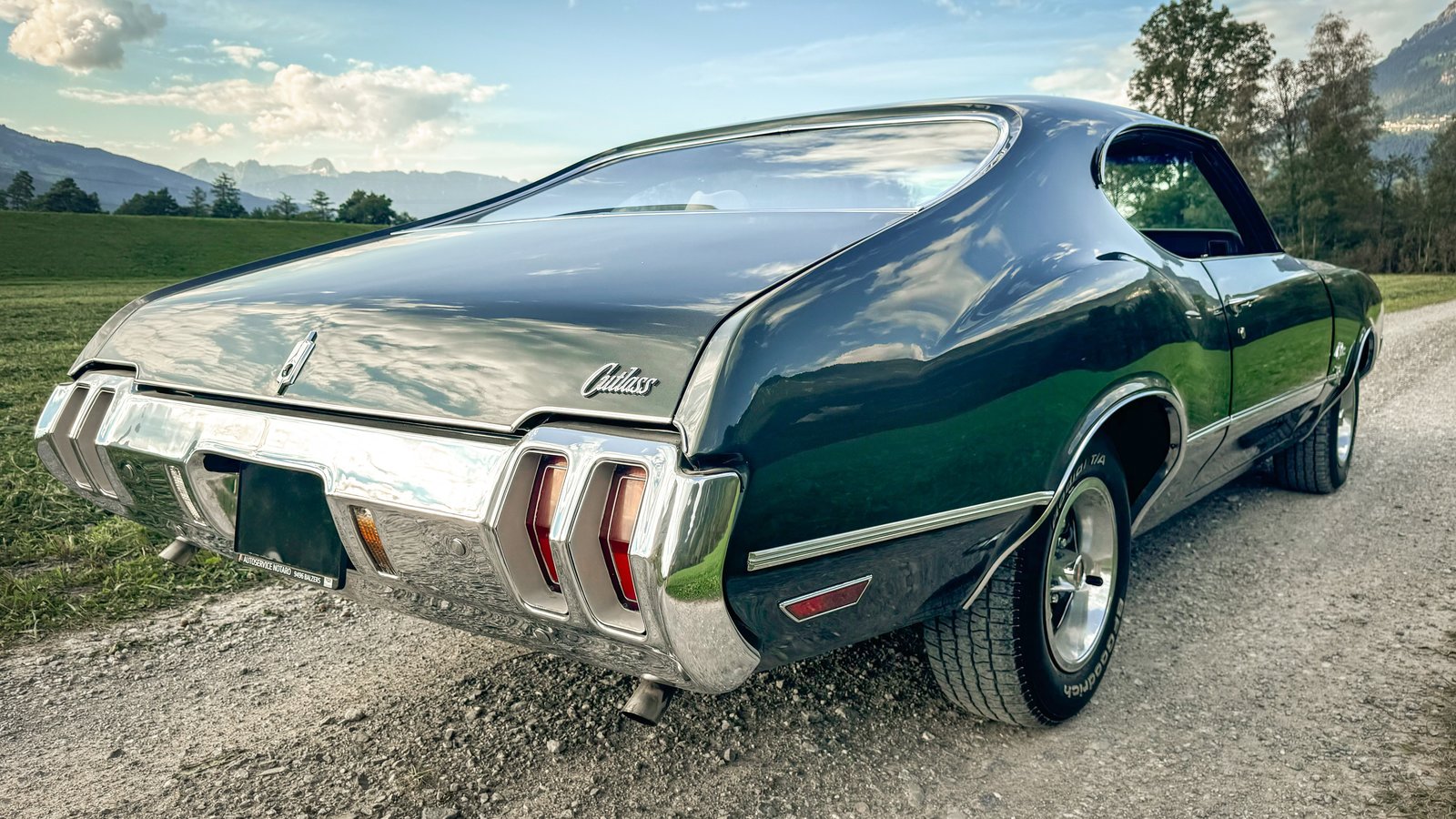 OLDSMOBILE CUTLASS Cutlass S 350, Petrol, Classic, Automatic - 5