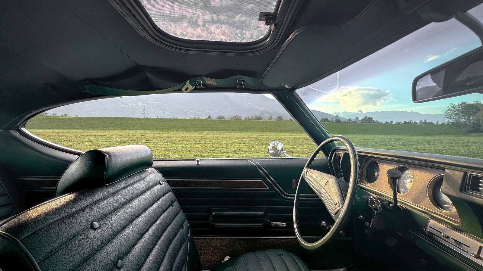 OLDSMOBILE CUTLASS Cutlass S 350, Petrol, Classic, Automatic - 7