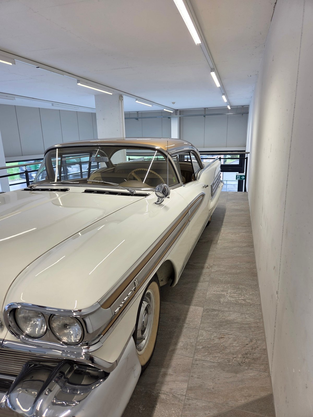 OLDSMOBILE Super 88 2 Door Coupe Veteran, Essence, Occasion / Utilisé, Automatique - 5