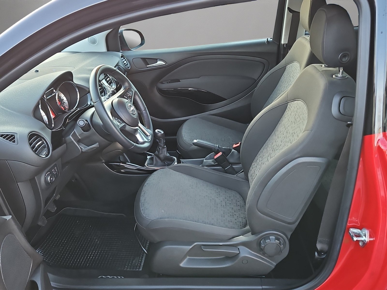 OPEL Adam 1.4 ecoFLEX SLAM, Essence, Occasion / Utilisé, Manuelle - 6